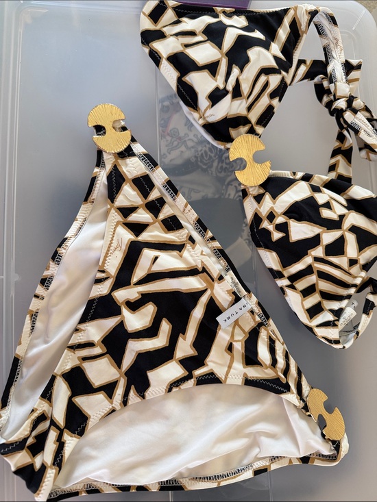 Trina Turk Other - TrIna Turk Bikini Set Gold metal Accents. Bottom Size L Top size M